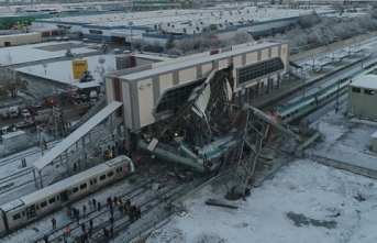 Ankara'daki tren kazasıyla ilgili 3 kişi gözaltına alındı