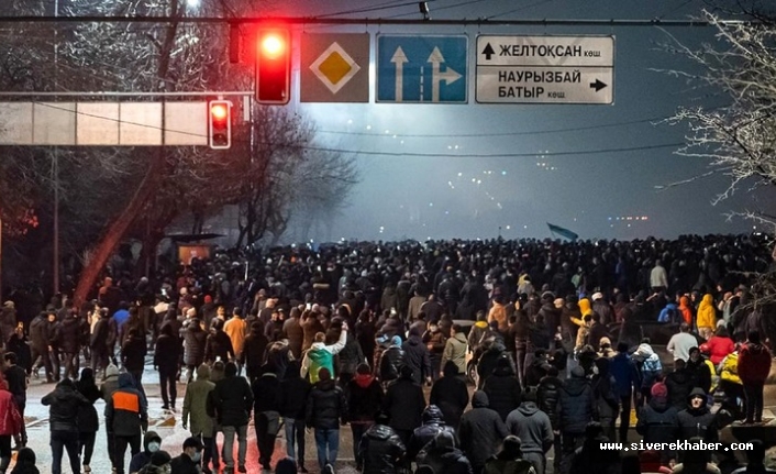 Kazakistan#039;da akaryakıt zammı protestoları sebebiyle hükümet istifa etti