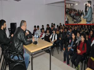 Siverek'te Gazetecilik Mesleği Öğrencilere Tanıtıldı