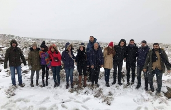 Fırat Gezginler Kulübünden Karacadağ'a Zorlu Tırmanış