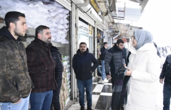 Başkan Çakmak Kırsal mahallelerde karla mücadele çalışmalarına katıldı