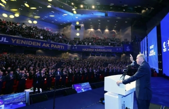 Cumhurbaşkanı Erdoğan AK Parti'nin adaylarını açıkladı