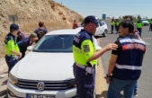 Urfa’da Şüpheli Ölüm: Araçta Ölü Bulundu şu