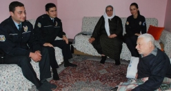Siverek Polisinden Şehit ve Emekli Emniyet Mensuplarına Bayram ziyareti