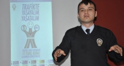 İlçe Emniyet Müdürlüğü Trafik Polis Ekiplerinden Öğrencilere Seminer