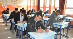 Siverek'te Açık Öğretim Lisesi Sınavları Yapıldı