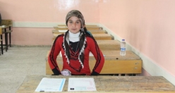 Kız Öğrenciyi Makam Aracı İle Sınava Götürdü