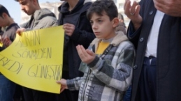 Siverek’te Kuran-ı Kerim yakılması protesto edildi