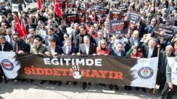 Siverek'te Şiddete Karşı Yürüyüş