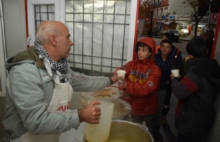 Siverek Belediyesi çorba ikramına başladı