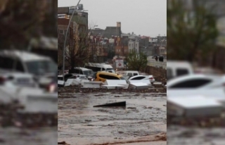 Şanlıurfa'da sağanak dere taşkınlara neden...