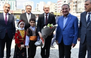 Bozdağ: Urfa'ya 2 yeni bina yapılacak