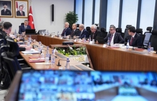Bakan Yerlikaya 81 ilin valisi ile video konferans...