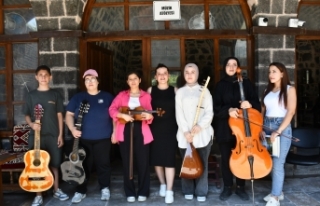 Siverek Belediyesi Yeni Müzisyenler Yetiştiriyor