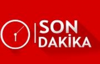 Sındırgıda'daki depremde yıkılan binayla...