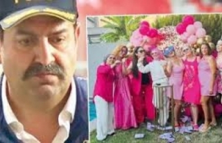 Antalya Emniyet Müdürü'nün havuzlu villasında...