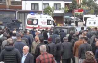 İstanbul'da uyuşturucu operasyonu: Bir polis...