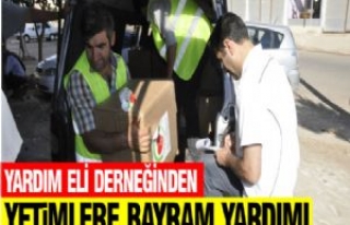 Yardım Eli Derneğinden Yetimlere Bayramlık Yardımı...