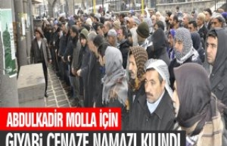 Abdulkadir Molla İçin Gıyabi Cenaze Namazı Kılındı