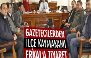 Gazetecilerden İlçe Kaymakamı Erkal'a Ziyaret...