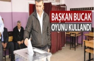 Başkan Bucak Oyunu Kullandı