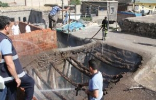 Bunalıma Giren Kadın  Evi Ateşe Verdi