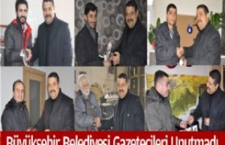 Büyükşehir Belediyesi Gazetecileri Unutmadı