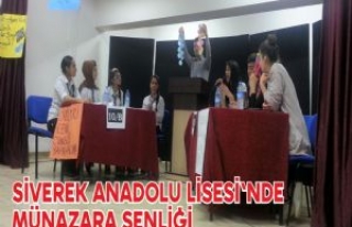 Siverek Anadolu Lisesi Öğrencilerinden Münazara...