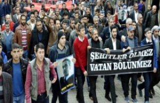 Siverek'te Polise Saygı Yürüyüşü