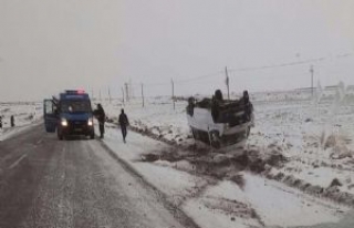 Öğretmen Servisi Kaza Yaptı 10 Yaralı