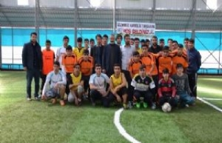 İkra-Der'den Liseler arası futbol turnuvası