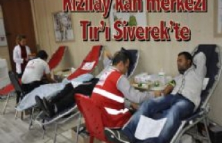Kızılay kan merkezi Tır'ı Siverek'te 