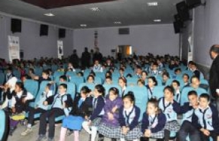 Siverek Belediyesi Çocuk Şenliği  Başladı