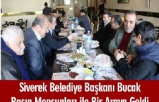 Belediye Başkanı Bucak, Basın Mensupları ile bir...