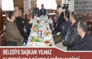 Belediye Başkanı Yılmaz Gazetecilerle Gündemi...