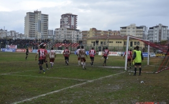 Siverek Belediyespor, lideri 3-1 mağlup etti