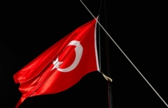 Türkiye'de 3 gün süreyle milli yas ilan edildi