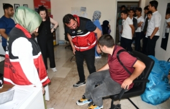 Özel Gereksinimli Öğrencilere Ayakkabı Desteği