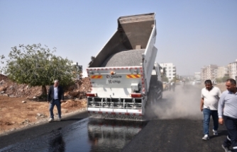 Siverek’te üstyapı çalışmaları devam ediyor