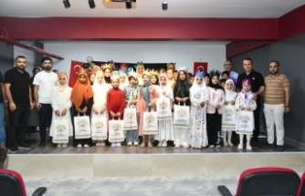 Siverek Belediyesinden öğrencilere Kur’an-ı Kerim hediyesi