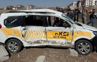 Siverek Hastane kavşağında feci kaza: 1'i ağır 4 yaralı