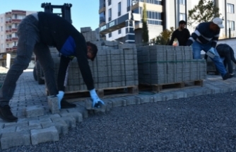 Siverek Belediyesi Yenişehir'de 15 Sokağı Yeniledi