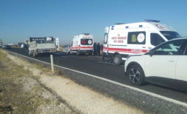 Şanlıurfa Siverek karayolunda kaza! 1 ölü 4 yaralı