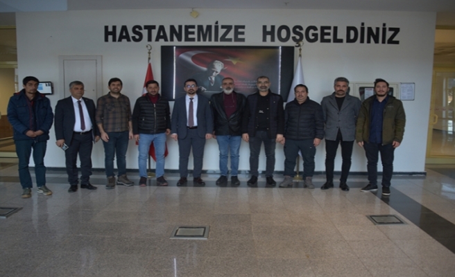 Hastane yönetimi gazetecilerle kahvaltıda bir araya geldi