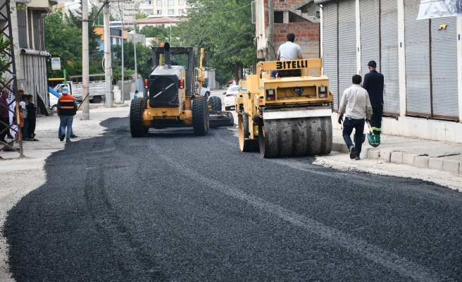 Siverek’te üstyapı çalışmaları aralıksız sürüyor