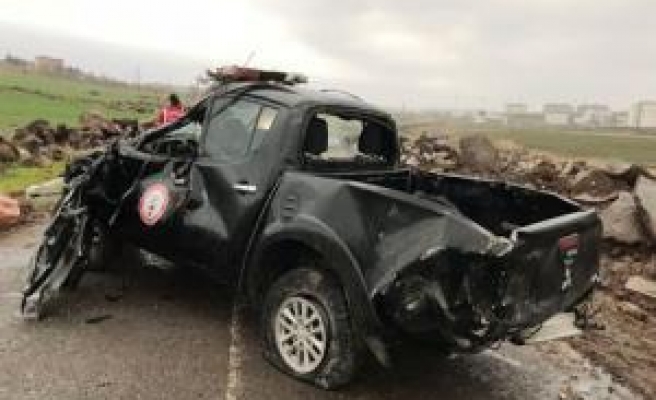 İtfaiye Öncü aracı kaza yaptı: 2 hafif yaralı