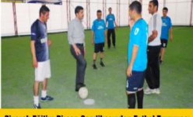 Eğitim-Bir-Sen'den Kurumlar Arası Futbol Turnuvası