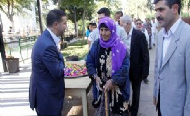 Başkan Bucak Geleneği Bozmadı