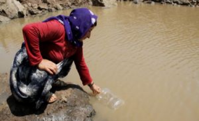 Siverek'li Kadınların Su Çilesi Bitmiyor