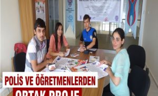 Polis Ve Öğretmenlerden Ortak Proje